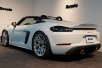 ポルシェ 718スパイダー RS PDK 登録済未使用車 OP652 ヴァイザッハPKG クロノPKG PCCB Fリフト ヴァイザッハインテリア 禁煙車 中古車 中古車