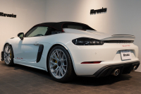 ポルシェ 718スパイダー RS PDK 登録済未使用車 OP652 ヴァイザッハPKG クロノPKG PCCB Fリフト ヴァイザッハインテリア 禁煙車 中古車 中古車