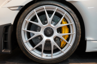 ポルシェ 718スパイダー RS PDK 登録済未使用車 OP652 ヴァイザッハPKG クロノPKG PCCB Fリフト ヴァイザッハインテリア 禁煙車 中古車 中古車