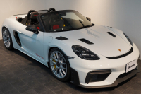 ポルシェ 718スパイダー RS PDK 登録済未使用車 OP652 ヴァイザッハPKG クロノPKG PCCB Fリフト ヴァイザッハインテリア 禁煙車 中古車 中古車