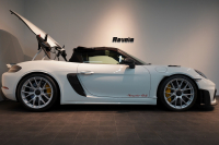 ポルシェ 718スパイダー RS PDK 登録済未使用車 OP652 ヴァイザッハPKG クロノPKG PCCB Fリフト ヴァイザッハインテリア 禁煙車 中古車 中古車