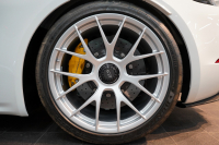 ポルシェ 718スパイダー RS PDK 登録済未使用車 OP652 ヴァイザッハPKG クロノPKG PCCB Fリフト ヴァイザッハインテリア 禁煙車 中古車 中古車