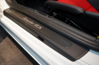 ポルシェ 718スパイダー RS PDK 登録済未使用車 OP652 ヴァイザッハPKG クロノPKG PCCB Fリフト ヴァイザッハインテリア 禁煙車 中古車 中古車