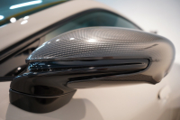 ポルシェ タイカン Turbo S ワンオーナー 4+1シート 固定式パノラマルーフ OP21インチホイール プライバシーガラス フルプロテクションフィルム 中古車 中古車