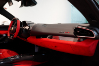 フェラーリ 296GTS 左H 正規ディーラー車 ワンオーナー 中古車 中古車