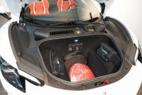 フェラーリ 296GTS 左H 正規ディーラー車 ワンオーナー 中古車 中古車