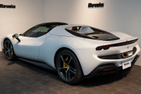 フェラーリ 296GTS 左H 正規ディーラー車 ワンオーナー 中古車 中古車