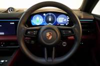 ポルシェ マカン Electric OP208 PASM付エアサス レザーパッケージ 20インチMacanSホイールパノラマルーフ スレートグレーネオ 禁煙車 中古車 中古車