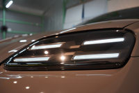 ポルシェ マカン Electric OP208 PASM付エアサス レザーパッケージ 20インチMacanSホイールパノラマルーフ スレートグレーネオ 禁煙車 中古車 中古車