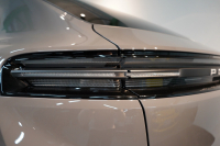 ポルシェ マカン Electric OP208 PASM付エアサス レザーパッケージ 20インチMacanSホイールパノラマルーフ スレートグレーネオ 禁煙車 中古車 中古車