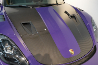 ポルシェ 718スパイダー RS PDK 1オーナー ウルトラヴァイオレット/PTSカラー ヴァイザッハPKG PCCB Fリフト クロノPKG 中古車 中古車