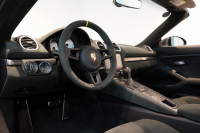 ポルシェ 718スパイダー RS PDK 1オーナー ウルトラヴァイオレット/PTSカラー ヴァイザッハPKG PCCB Fリフト クロノPKG 中古車 中古車