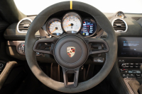 ポルシェ 718スパイダー RS PDK 1オーナー ウルトラヴァイオレット/PTSカラー ヴァイザッハPKG PCCB Fリフト クロノPKG 中古車 中古車