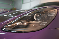 ポルシェ 718スパイダー RS PDK 1オーナー ウルトラヴァイオレット/PTSカラー ヴァイザッハPKG PCCB Fリフト クロノPKG 中古車 中古車