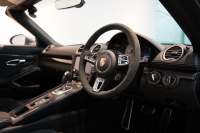 ポルシェ 718 ボクスター GTS 4.0 PDK OP246 登録済未使用車 GTSインテリアPKG 18wayスポーツシートプラス LEDヘッドライト BOSE ACC バナジウムグレー 中古車 中古車