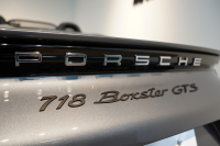 ポルシェ 718 ボクスター GTS 4.0 PDK OP246 登録済未使用車 GTSインテリアPKG 18wayスポーツシートプラス LEDヘッドライト BOSE ACC バナジウムグレー 中古車 中古車