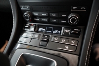 ポルシェ 718 ボクスター GTS 4.0 PDK OP246 登録済未使用車 GTSインテリアPKG 18wayスポーツシートプラス LEDヘッドライト BOSE ACC バナジウムグレー 中古車 中古車