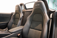 ポルシェ 718 ボクスター GTS 4.0 PDK OP246 登録済未使用車 GTSインテリアPKG 18wayスポーツシートプラス LEDヘッドライト BOSE ACC バナジウムグレー 中古車 中古車