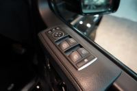 AMG Gクラス G63 designoエクスクルーシブインテリアPKG ラゲッジボード 禁煙車 中古車 中古車