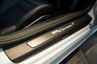 ポルシェ 911(Type992) Carrera T 6MT 後期モデル(992.2) 1オーナー OP500  エアロキット カーボンルーフ CarreraTインテリアPKG 18way電動シート Burmester 中古車 中古車