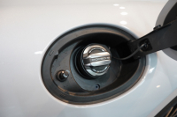 ポルシェ 911(Type992) Carrera T 6MT 後期モデル(992.2) 1オーナー OP500  エアロキット カーボンルーフ CarreraTインテリアPKG 18way電動シート Burmester 中古車 中古車