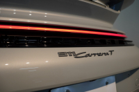 ポルシェ 911(Type992) Carrera T 6MT 後期モデル(992.2) 1オーナー OP500  エアロキット カーボンルーフ CarreraTインテリアPKG 18way電動シート Burmester 中古車 中古車