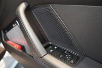 ポルシェ 911(Type992) Carrera T 6MT 後期モデル(992.2) 1オーナー OP500  エアロキット カーボンルーフ CarreraTインテリアPKG 18way電動シート Burmester 中古車 中古車