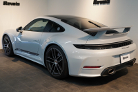 ポルシェ 911(Type992) Carrera T 6MT 後期モデル(992.2) 1オーナー OP500  エアロキット カーボンルーフ CarreraTインテリアPKG 18way電動シート Burmester 中古車 中古車