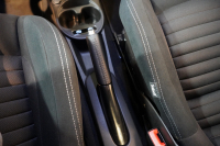 アバルト 595 モメント 5MT 左H 全国49台限定 ミシュラン25年製新品タイヤ交換済 専用マットグレー 中古車 中古車