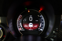 アバルト 595 モメント 5MT 左H 全国49台限定 ミシュラン25年製新品タイヤ交換済 専用マットグレー 中古車 中古車