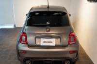 アバルト 595 モメント 5MT 左H 全国49台限定 ミシュラン25年製新品タイヤ交換済 専用マットグレー 中古車 中古車