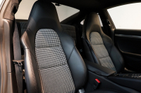 ポルシェ 911(Type991.1) Carrera S PDK 左H ペピータ柄シート スポクロ スポエグ スポーツステア ガラスSR オールレザー 中古車 中古車