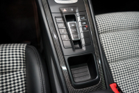 ポルシェ 911(Type991.1) Carrera S PDK 左H ペピータ柄シート スポクロ スポエグ スポーツステア ガラスSR オールレザー 中古車 中古車