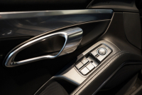 ポルシェ 911(Type991.1) Carrera S PDK 左H ペピータ柄シート スポクロ スポエグ スポーツステア ガラスSR オールレザー 中古車 中古車