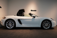 ポルシェ 718 ボクスター 2.0 6MT 19インチBoxsterSホイール スポーツエグゾースト スポーツテールパイプ 電格ミラー 中古車 中古車