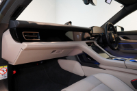 ポルシェ タイカン クロスツーリスモ 4S 1オーナー OP334 スポクロ ツートーンスムースレザー リアアクスルステア パワステプラス パノラマルーフ バルカノグレー 中古車 中古車