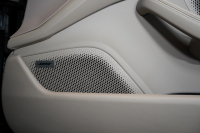 ポルシェ タイカン クロスツーリスモ 4S 1オーナー OP334 スポクロ ツートーンスムースレザー リアアクスルステア パワステプラス パノラマルーフ バルカノグレー 中古車 中古車