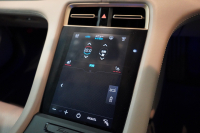 ポルシェ タイカン クロスツーリスモ 4S 1オーナー OP334 スポクロ ツートーンスムースレザー リアアクスルステア パワステプラス パノラマルーフ バルカノグレー 中古車 中古車