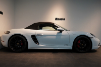 ポルシェ 718 ボクスター GTS 2.5 PDK 延長保証付 キャララホワイトメタリック PDLSティンテッドヘッドライト ロールオーバーバー同色塗装 中古車 中古車