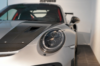 ポルシェ 911(Type991.2) GT2RS Weissach Package Fリフティング クラブスポーツ GTシルバー  中古車