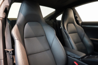 ポルシェ 911(Type991.1) Carrera 4S 7MT 左H 正規D車 スポクロ スポエグ スポーツステア カップエアロキット レザーインテリア シートベンチレーション 中古車 中古車