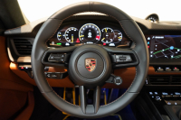 ポルシェ 新規車種 GT3 with Touring Package 6MT 正規D車 左H OP573 Exclusive Manufakturレザーインテリア PCCB Fリフト クロノPKG 1オーナー 中古車 中古車