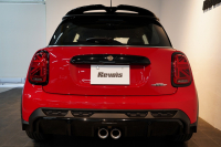 MINI(ミニ) ミニ JHON COOPER WORKS 新車保証付 JCWトリム ブラックルーフ＆ミラー 中古車 中古車