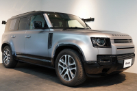 ランドローバー ディフェンダー 110 EASTNOR EDITON 全国限定50台 アイガーグレイ(サテンフィルム) エクステンデッドブラックエクステリア＆エアサスペンション＆コールドクライメートパック 禁煙車 中古車 中古車