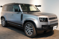 ランドローバー ディフェンダー 110 EASTNOR EDITON 全国限定50台 アイガーグレイ(サテンフィルム) エクステンデッドブラックエクステリア＆エアサスペンション＆コールドクライメートパック 禁煙車 中古車 中古車