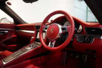 ポルシェ 911(Type991.1) Carrera 4S PDK スポクロ スポエグ ナチュラルレザーインテリア 20インチカレラクラシックホイール PASMスポーツシャシー BOSEサウンド 中古車 中古車