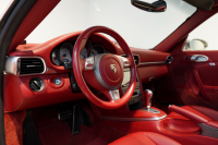 ポルシェ 911(Type997) Targa 4S TiptronicS 2オーナー車両 PC入庫22回 スポクロ オールレザーインテリア 12way電動シート キャララホワイト 中古車 中古車