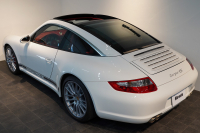ポルシェ 911(Type997) Targa 4S TiptronicS 2オーナー車両 PC入庫22回 スポクロ オールレザーインテリア 12way電動シート キャララホワイト 中古車 中古車