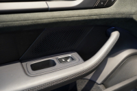ポルシェ タイカン GTS 4+1シート 延長保証＆PSMP付 スポクロ 21インチRSSpyderホイール 固定式パノラマルーフ BOSEサウンド パワステプラス 中古車 中古車