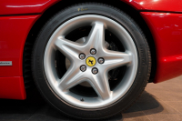 フェラーリ F355B 左H 6MT EU新車並行 XRフレーム フルオリジナル 中古車 中古車